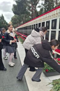 617088582 1201597142062341 7502598354416390993 n 197x300