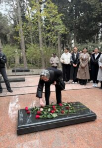 5298877418993030205 206x300