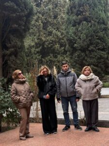 5298877418993030206 225x300