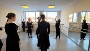 5328163624163415022 300x169