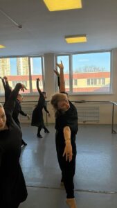 5328163624163415025 169x300